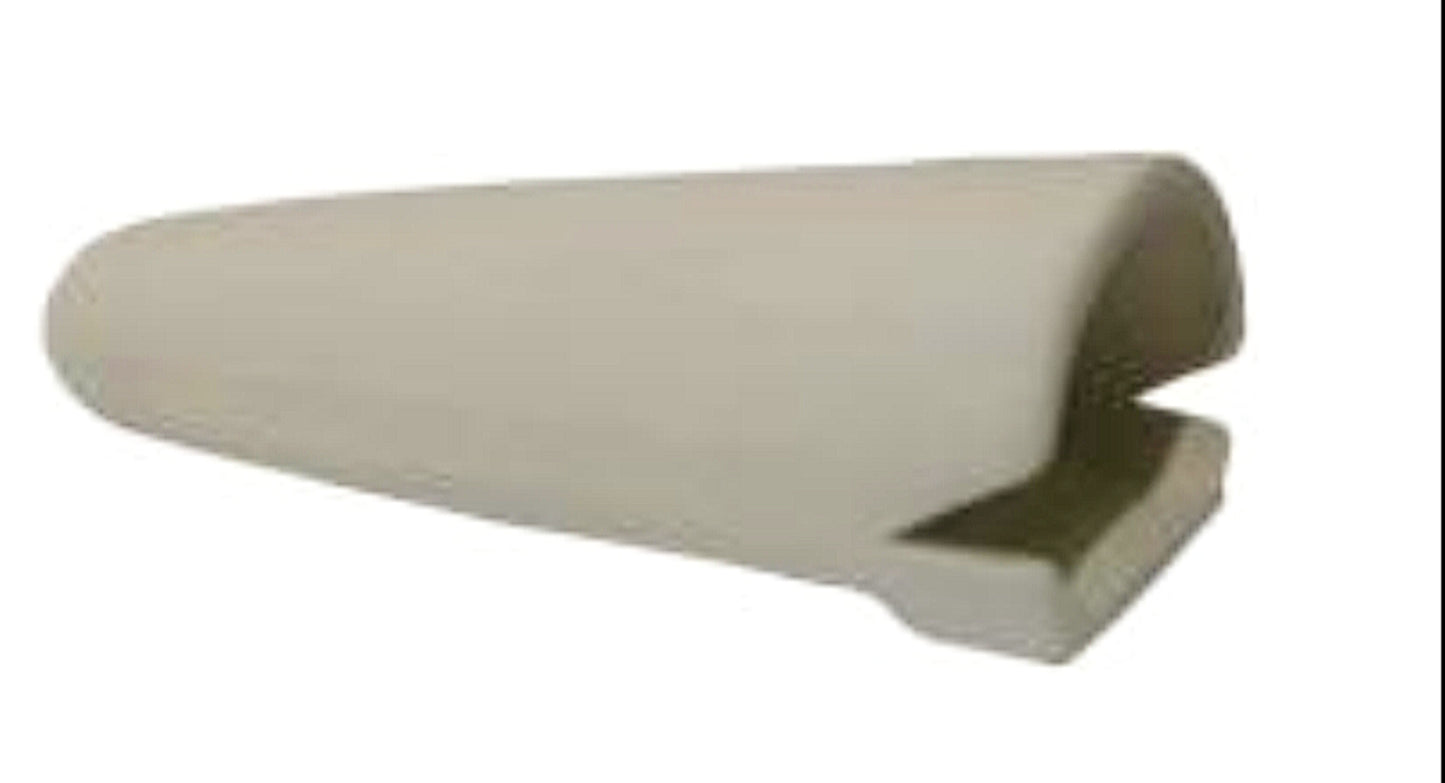 White cave slit mouth